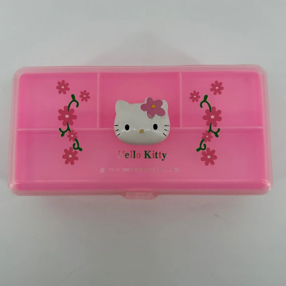 Vintage 2001 Sanrio Hello Kitty Pink Plastic 4-Compartment Organizer Box Case